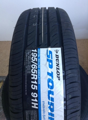 ยาง ใหม่ Dunlop T1 195-65-15 เส้นละ 1,850