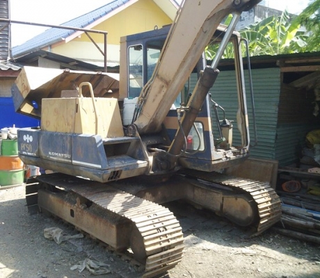 KOMATSU PC60-5 พร้อมใช้ เครื่องเดินนิ่มแรงดี เดินดี ตักเร็ว