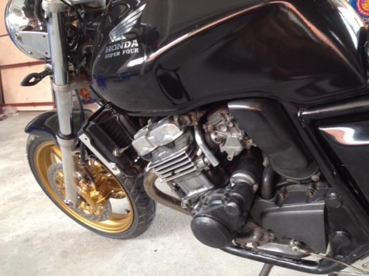 CB400 SF ปี 93-94 ราคา 47500 บาท CB400 SF ปี 93-94 ราคา 47500 บาท