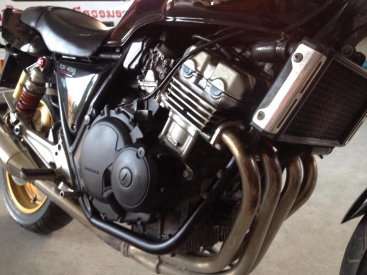 CB400 SF ปี 93-94 ราคา 47500 บาท CB400 SF ปี 93-94 ราคา 47500 บาท