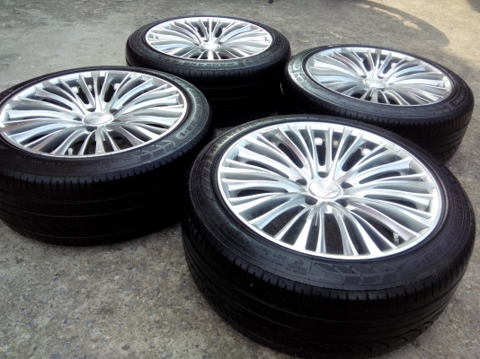 Lenso แท้18 5/114.3 กว้าง8.5เดิมๆมีรอยบางตามการใช้งานไม่มีเบียดพร้อมยาง นันกัง235-45-18ปี12ดอกแน่นๆ ขาย12500โทรเลย0898128457จัดส่งทั่วประเทศ ดูของได้ที่คลอง2