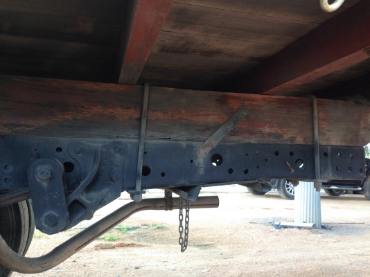 ISUZU NKR ปี 2549 เครื่อง 130 แรงเทอร์โบ 6ล้อเล็ก ยาว 4.30 เมตร