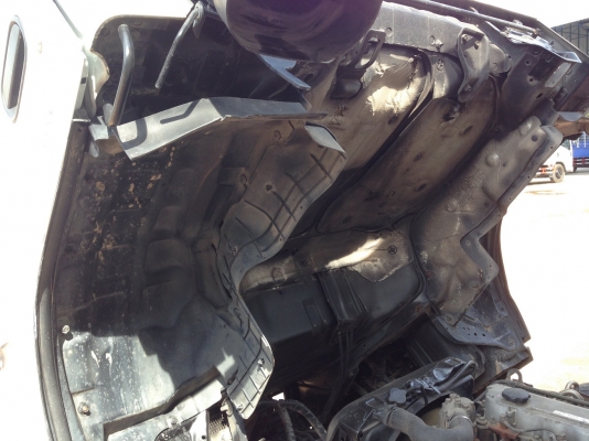 ISUZU NKR ปี 2549 เครื่อง 130 แรงเทอร์โบ 6ล้อเล็ก ยาว 4.30 เมตร