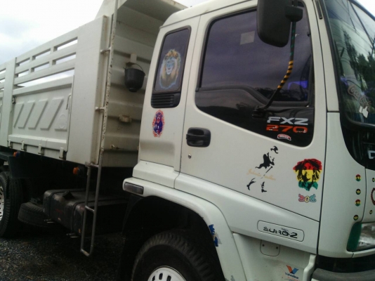 (จองแล้ว100000.จากNU)สวยมากๆ270แรงคันนี้..ไม่เคยบรรทุกดิน ใช้น้อยมาก..99002กม.เดิมๆทั้งคัน..