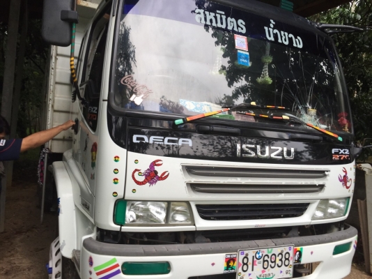 (จองแล้ว100000.จากNU)สวยมากๆ270แรงคันนี้..ไม่เคยบรรทุกดิน ใช้น้อยมาก..99002กม.เดิมๆทั้งคัน..