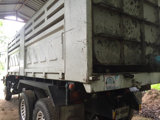 (จองแล้ว100000.จากNU)สวยมากๆ270แรงคันนี้..ไม่เคยบรรทุกดิน ใช้น้อยมาก..99002กม.เดิมๆทั้งคัน..