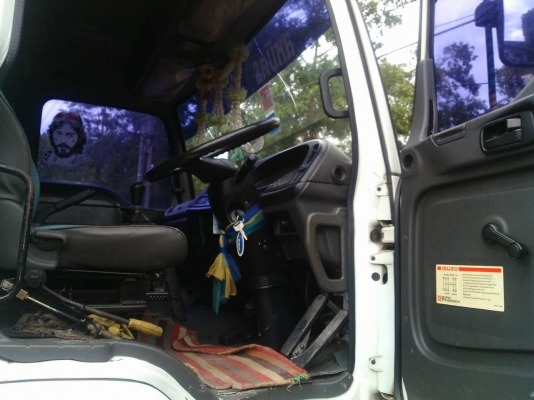 (จองแล้ว100000.จากNU)สวยมากๆ270แรงคันนี้..ไม่เคยบรรทุกดิน ใช้น้อยมาก..99002กม.เดิมๆทั้งคัน..