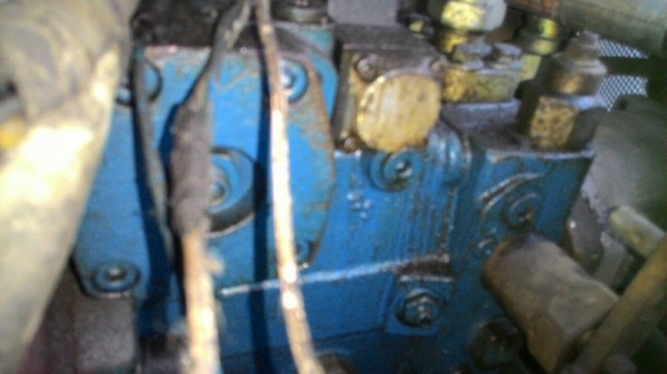 รถตัก FOREDlL สนใจติดต่อ 081 - 6079515 รถตัก FOREDlL สนใจติดต่อ 081 - 6079515