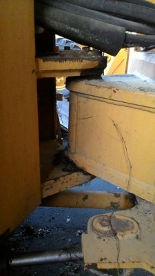 รถตัก FOREDlL สนใจติดต่อ 081 - 6079515 รถตัก FOREDlL สนใจติดต่อ 081 - 6079515