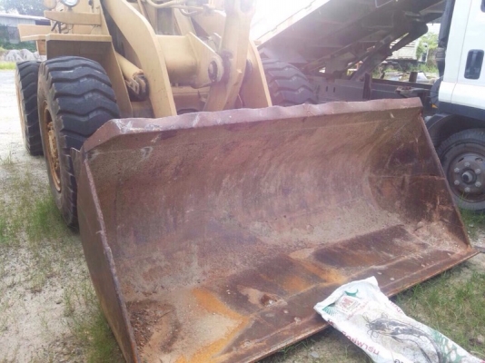 รถตัก CAT  926.  สนใจติดต่อ 081 - 6079515