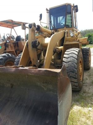 รถตัก CAT  926.  สนใจติดต่อ 081 - 6079515