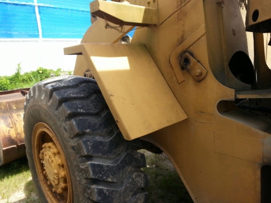 รถตัก CAT  926.  สนใจติดต่อ 081 - 6079515