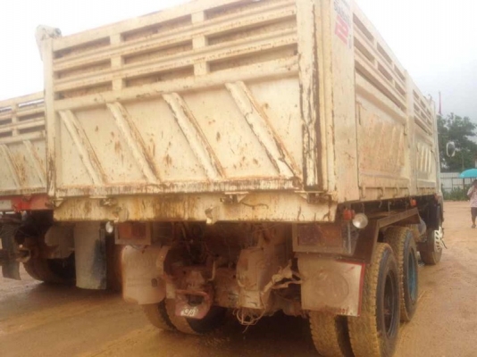 รถอีซูซุ 10 ล้อดั้ม FVZ  300 แรงม้า. ปี 55 - 56  ( มีขาย 3 พ่วง. )  สนใจติดต่อ 081 - 6079515