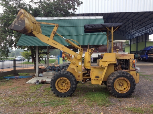 รถตักล้อยาง KOMATSU 507 รถตักล้อยาง KOMATSU 507