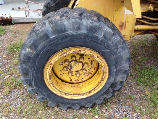 รถตักล้อยาง KOMATSU 507