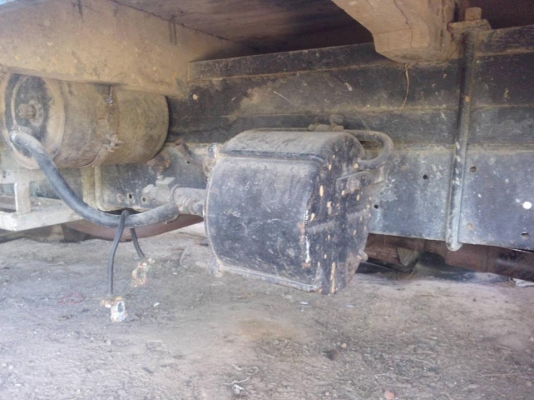 **120,000 บ.ต่อรอง**ขาย6ล้อราคาถูกๆ TOYOTA DYNA BU15 วางเครื่อง ISUZU 4BE2-110ฝาดำ(ลงเล่ม) เครื่องดี สตาร์ทติดง่าย แรงดี แน่นดี เกียร์ดีไม่หลุด ช่วงล่าง 6น็อต หน้า-หลัง คัสซีดี เดิม วางเหล็กเสริมบนหนาแข็งแรง กระบะพื้นไม้คอกไม้4.0ม.สภาพโอเค พื้นดีข้างดี ไม