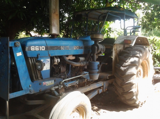 ขายตามสภาพรถไถ6610สภาพดีมีดันหน้ามีพาน7เสื้อลาย