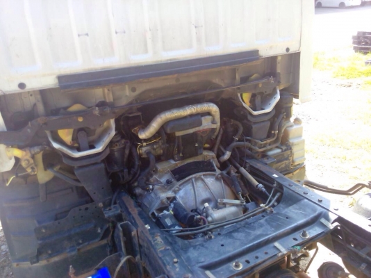 รถเซียงกงยังไม่มีทะเบียน เครื่อง4HF1. 120แรงพร้อมใช้สุดๆ สภาพดีมากๆ