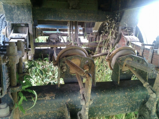 หางพื้นเรียบPANUS 2คานยาว12ม.สภาพดีพร้อมใช้ คัสซี 45 (ใช้งานอยู่)ช่วงล่างแน่น คัสซีสวย..