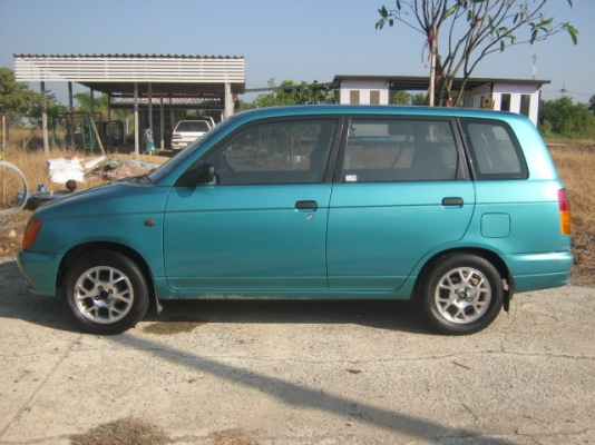Daihatsu รถครอบครัว สไตล์ญี่ปุ่น เล็ก ๆ น่าใช้