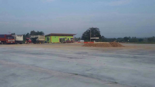 ขายที่ดินพร้อมสิ่งปลูกสร้าง เป็นลานมัน ที่ดิน 6 ไร่ ติดถนนใหญ่ มีโฉนด ขายที่ดินพร้อมสิ่งปลูกสร้าง เป็นลานมัน ที่ดิน 6 ไร่ ติดถนนใหญ่ มีโฉนด