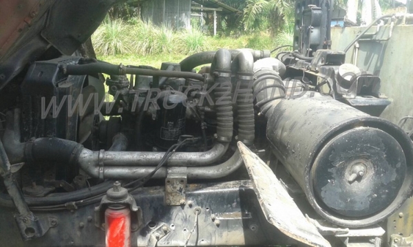 ขายยกชุด รถบรรทุก 10 ล้อ หัวลาก+ หางพื้นเรียบ 2 เพลา สามมิตร ขายยกชุด รถบรรทุก 10 ล้อ หัวลาก+ หางพื้นเรียบ 2 เพลา สามมิตร