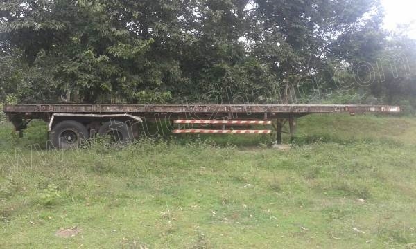 ขายยกชุด รถบรรทุก 10 ล้อ หัวลาก+ หางพื้นเรียบ 2 เพลา สามมิตร ขายยกชุด รถบรรทุก 10 ล้อ หัวลาก+ หางพื้นเรียบ 2 เพลา สามมิตร