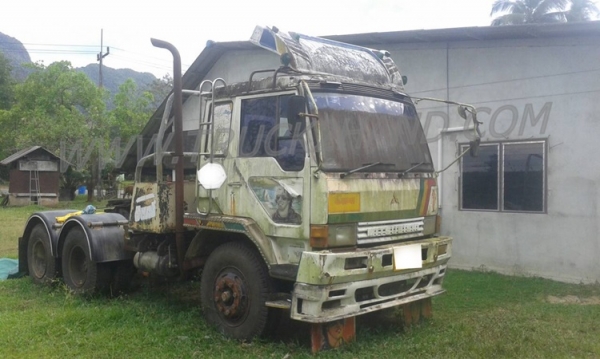 ขายยกชุด รถบรรทุก 10 ล้อ หัวลาก+ หางพื้นเรียบ 2 เพลา สามมิตร ขายยกชุด รถบรรทุก 10 ล้อ หัวลาก+ หางพื้นเรียบ 2 เพลา สามมิตร