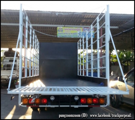 ทำกระบะเหล็กคอกไก่ NQR กระบะเหล็กสูง 2.10 ม. ยาว560ม. ฝาท้ายสูง 120 ม. กว้าง 2.30 ม. ทำกระบะเหล็กคอกไก่ NQR กระบะเหล็กสูง 2.10 ม. ยาว560ม. ฝาท้ายสูง 120 ม. กว้าง 2.30 ม.