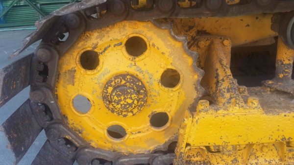 ขาย แทรคเตอร์ Komatsu เกียร์ออโต้ พร้อมใช้