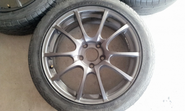 ขายล้อแม็กขอบ 17 5รู 114.3 พร้อมยางสภาพพอใช้