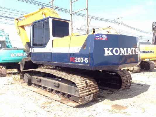 ขายรถแมคโครPC200-5สภาพพร้อมใช้ ระบบไฟฟ้าครบ สนใจติดต่อคุณบอย085-156-2314