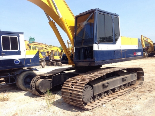 ขายรถแมคโครPC200-5สภาพพร้อมใช้ ระบบไฟฟ้าครบ สนใจติดต่อคุณบอย085-156-2314 ขายรถแมคโครPC200-5สภาพพร้อมใช้ ระบบไฟฟ้าครบ สนใจติดต่อคุณบอย085-156-2314