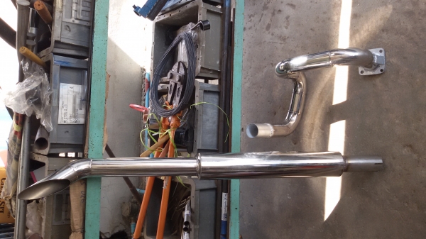 ชุดท่อไอเสียแสตนเลสแทร็กเตอร์คูโบต้า