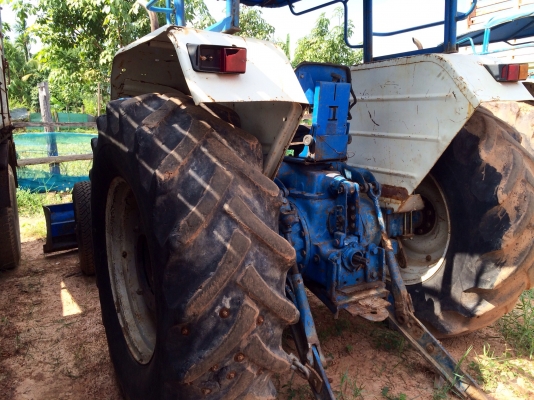 Ford 6600 พร้อมใช้