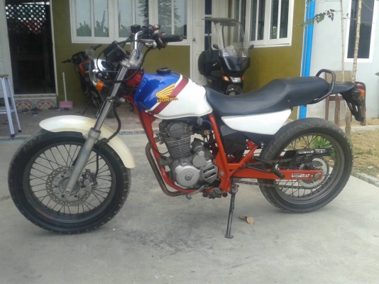 Honda ftr223cc.