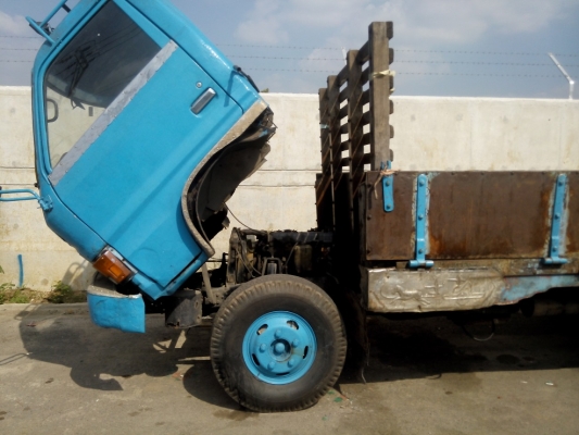 ขายด่วน หกล้อรถห้าง ISUZU KS22 115 แรง