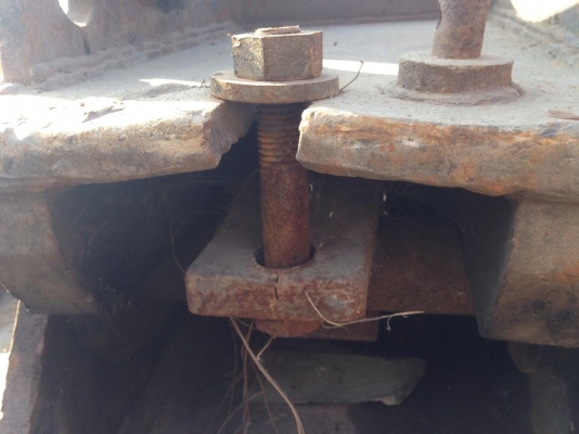 อะไหล่ตัวล็อคสลักบุ้งกี๋ นอก PC200