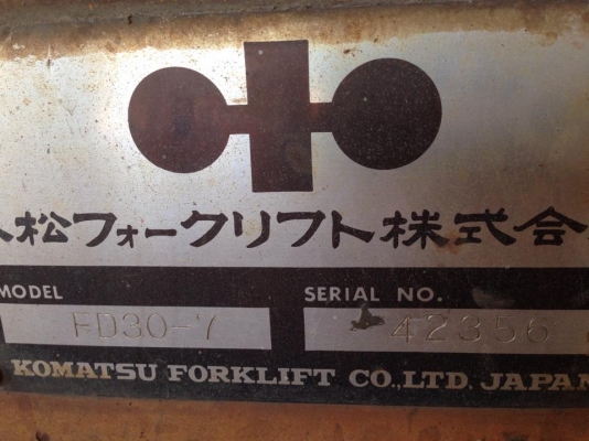 KOMATSU  โฟล์คลิฟท์ 3 ตัน รถเก่ายังไม่เคยใช้งานในไทย