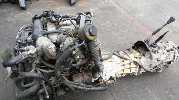 ขายเครื่องยนต์ดี่เซล 2L TURBO ปั้มไฟฟ้า ขับ4 เกียรธรรมดา จากญี่ปุ่น