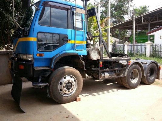 ขายด่วนNISAN UD cw41เครื่อง320 พร้อมหาง3เพลา ยาว12 เมตร