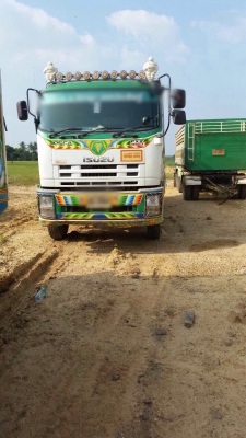 ขายรถพ่วงสิบล้อดัมพ์ ISUZU เครื่อง 360 แรง ปี 54 กระบะดัมพ์มิเนียมอู่พงษ์ไพบูลย์ ลูก 3 เพลายาว 6.80 เมตร ทะเบียนพร้อม ขายรถพ่วงสิบล้อดัมพ์ ISUZU เครื่อง 360 แรง ปี 54 กระบะดัมพ์มิเนียมอู่พงษ์ไพบูลย์ ลูก 3 เพลายาว 6.80 เมตร ทะเบียนพร้อม