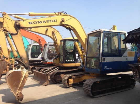 KOMATSU PC 60-6 รถเก่านำเข้าจากญี่ปุ่นไม่เคยใช้งานในไทยสภาพพร้อมใช้เครื่องในสวยเดิมทุกอย่าง  MODEL KOMATSU PC 60-6 -คอลโทรลน้ำมัน -ระบบไฟครบ PRICE 800,000 BATH