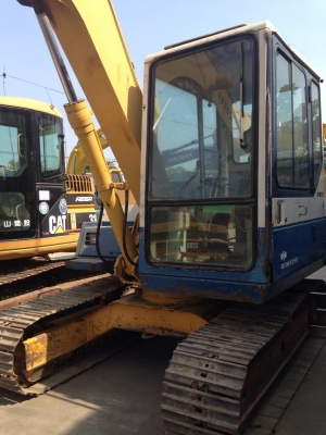 KOMATSU PC 60-6 รถเก่านำเข้าจากญี่ปุ่นไม่เคยใช้งานในไทยสภาพพร้อมใช้เครื่องในสวยเดิมทุกอย่าง  MODEL KOMATSU PC 60-6 -คอลโทรลน้ำมัน -ระบบไฟครบ PRICE 800,000 BATH