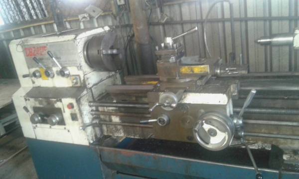 ขายครับขายเครื่องกลึง 6 ฟุต( 430×1000) 3 เพลา เบรค มีจอลิเนี่ย นิ้ว-มิล ไม่เปลียนเฟือง สภาพสวย ใช้งานอยู่ 90000 บาท 0814583376 เอกปทุมครับ ขายครับขายเครื่องกลึง 6 ฟุต( 430×1000) 3 เพลา เบรค มีจอลิเนี่ย นิ้ว-มิล ไม่เปลียนเฟือง สภาพสวย ใช้งานอยู่ 90000 บาท 0814583376 เอกปทุมครับ