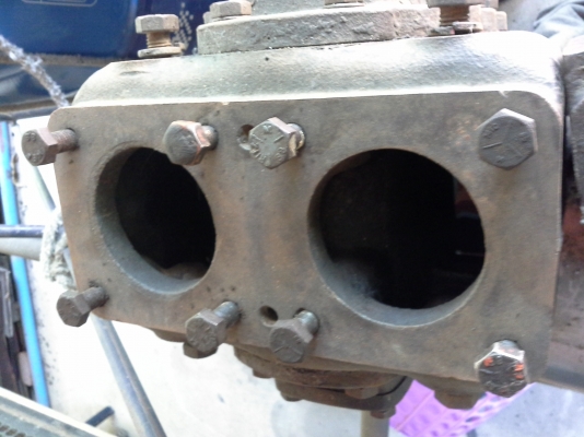 ขายปั๊มเฟือง 3 นิ้ว 2 ตัว