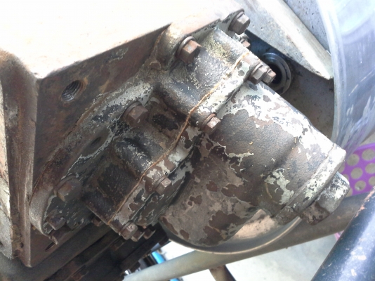 ขายปั๊มเฟือง 3 นิ้ว 2 ตัว