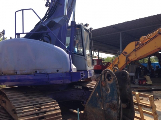 KOMATSU  PC 228US  เดิมๆทุกอย่างรถเก่า นำเข้าจากญี่ปุ่น