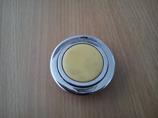 ฝาแตรญี่ปุ่นโคมเมี่ยม