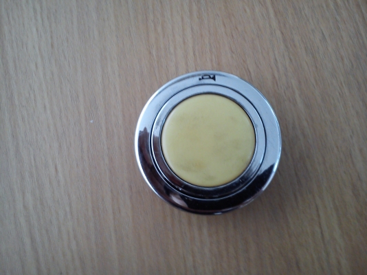 ฝาแตรญี่ปุ่นโคมเมี่ยม ฝาแตรญี่ปุ่นโคมเมี่ยม